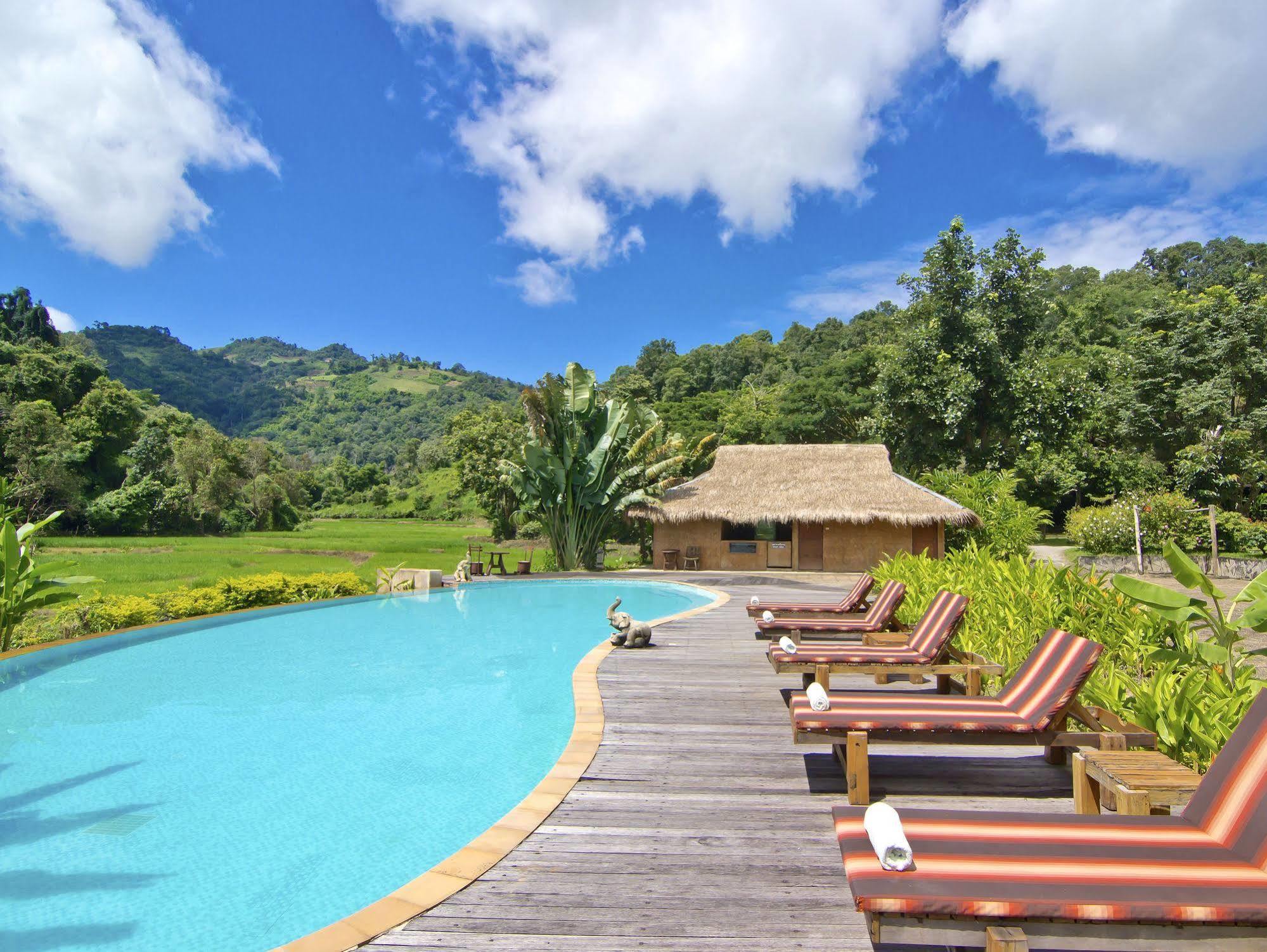 Hmong Hilltribe Lodge Mae Rim Exterior foto